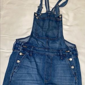 Adirondack Short Overalls in Washed Denim